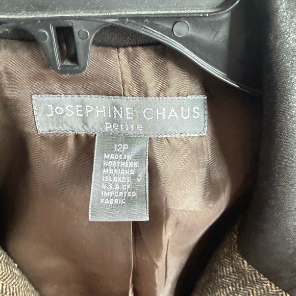 Womn’s Josephine Chaus Women's Tan Herringbone Blazer with Black Collar 12P - Picture 3 of 11